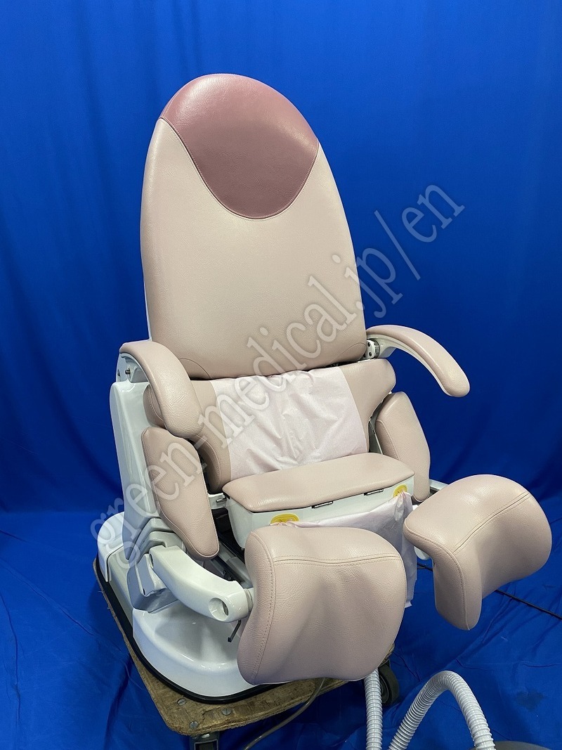 2.産婦人科検診台