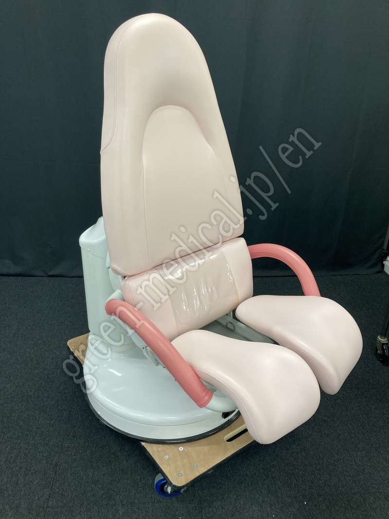 2.○ 産婦人科検診台