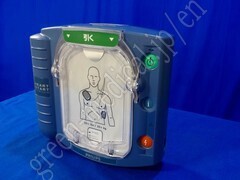 (AED)自動体外式除細動装置