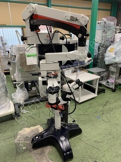 Leica Surgical Microscope