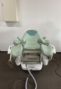 TAKARA BELMONT Urology Table