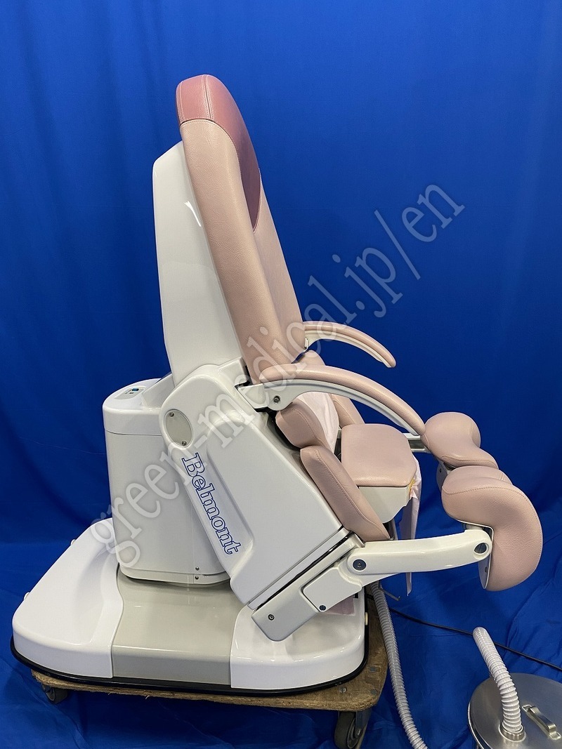 3.産婦人科検診台