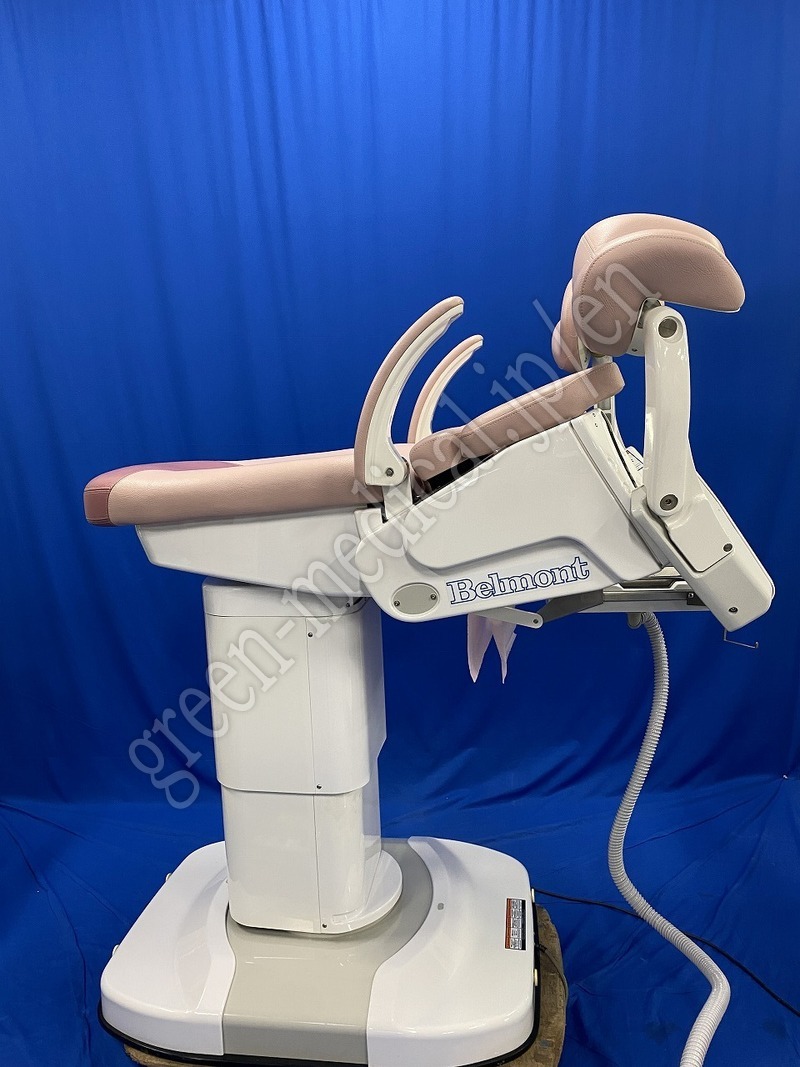 7.産婦人科検診台